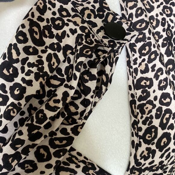 ASOS Leopard True Wrap Long Sleeve Mini Dress 4 V Neck Viscose Reptile - Picture 6 of 14